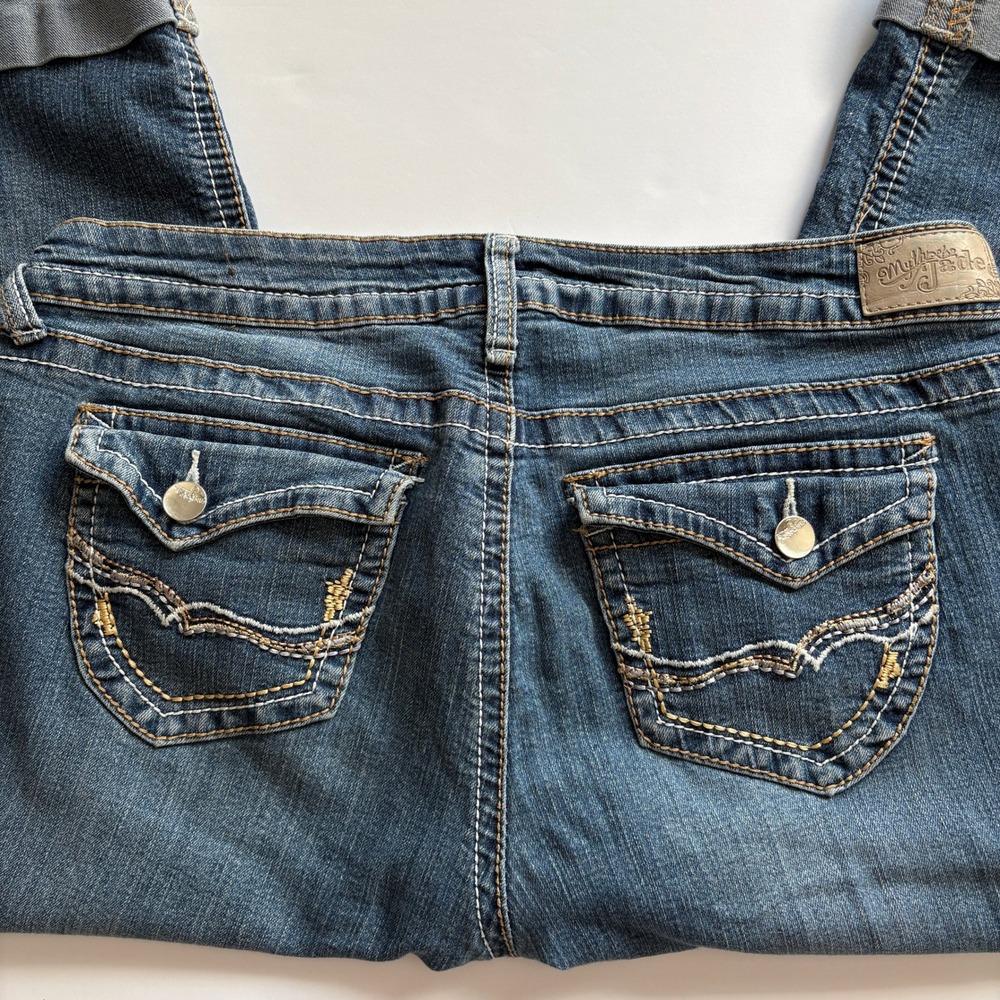 Myth of Jade Y2K Women's Distressed Medium Wash Capri Jeans Size 10